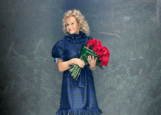 Anna_Molinari_Blumarine
