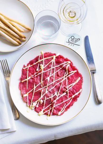 carpaccio-di-manzo-e-salsa-universale1